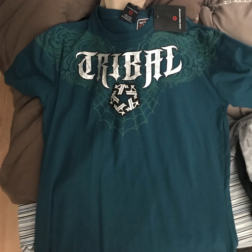 Tribal Gear Graphic Tee Classic Fit